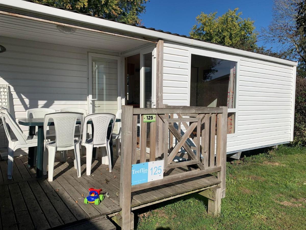 Camping De L'Etang Du Pays Blanc 게랑드 외부 사진