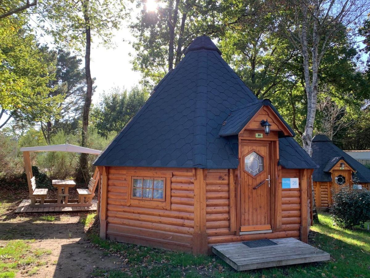 Camping De L'Etang Du Pays Blanc 게랑드 외부 사진